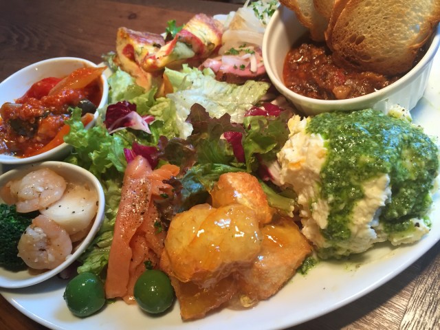 6月29日前菜盛り